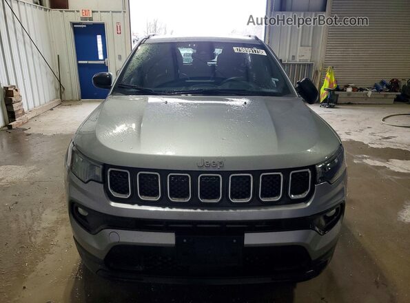 3C4NJDBN6RT603697 2024 JEEP COMPASS Серый Вид спереди