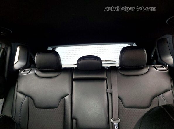 3C4NJDBN6RT603697 2024 JEEP COMPASS Серый Вид задних сидений