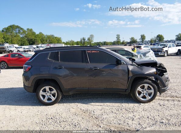 3C4NJDBN7RT606902 2024 JEEP COMPASS Gray Vista interior trasera