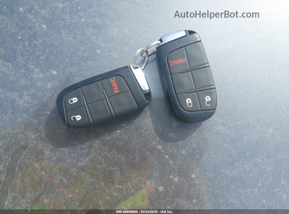3C4NJDBN8RT105596 2024 JEEP COMPASS White Widok deski rozdzielczej