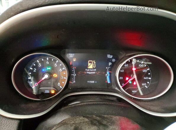 3C4NJDCB0KT690829 2019 JEEP COMPASS Silver Սարքավորումների վահանակի տեսք