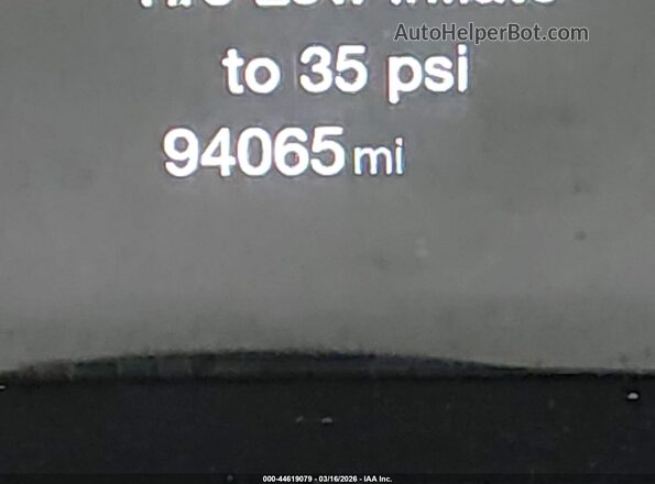 3C4NJDCB1HT680867 2017 JEEP NEW COMPASS Silver 