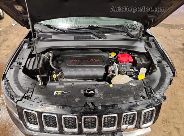 3C4NJDCB4KT740762 2019 JEEP COMPASS Черный Вид задней части салона