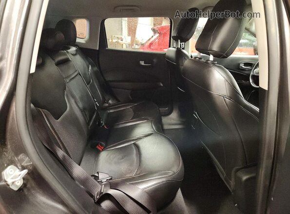 3C4NJDCB4KT740762 2019 JEEP COMPASS Черный Вид задних сидений