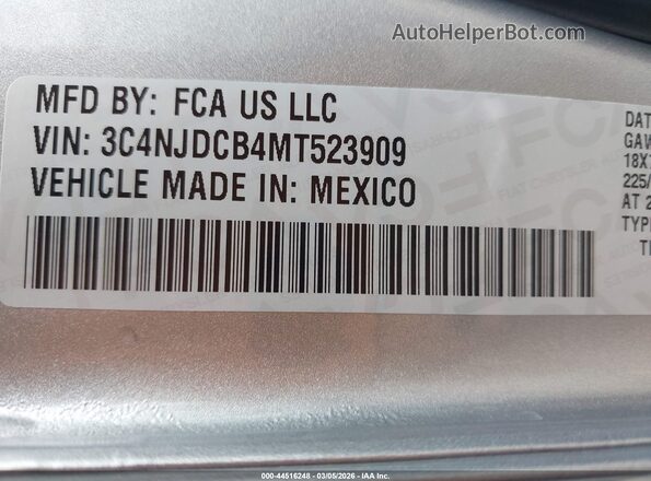 3C4NJDCB4MT523909 2021 JEEP COMPASS Серый Вид подкапотного пространства