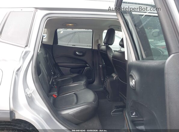 3C4NJDCB4MT523909 2021 JEEP COMPASS Серый Вид наклейки с VIN-кодом