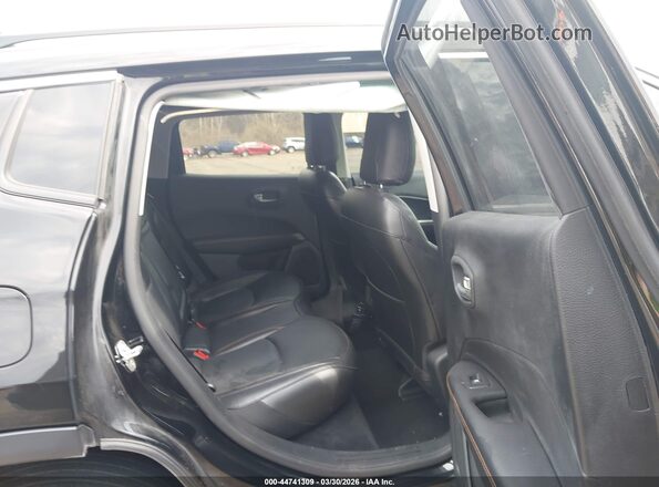 3C4NJDCB6LT107066 2020 JEEP COMPASS Black Вид наклейки з VIN-кодом