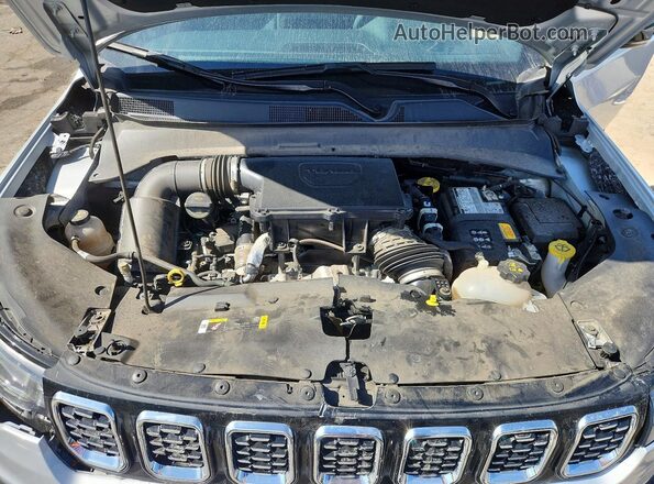 3C4NJDCN1ST511126 2025 JEEP COMPASS Серебряный Вид подкапотного пространства