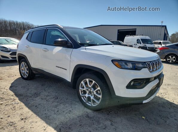 3C4NJDCN9ST512976 2025 JEEP COMPASS Белый Панорамный вид салона 360°