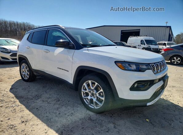 3C4NJDCN9ST512976 2025 JEEP COMPASS Белый Передняя правая четверть