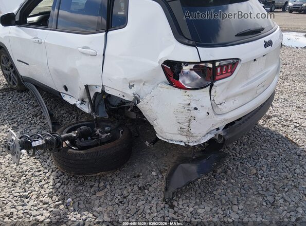 3C4NJDCN9TT177722 2026 JEEP COMPASS Белый Вид спереди