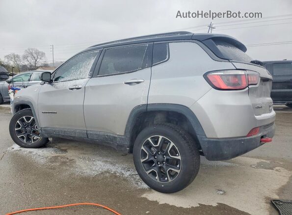 3C4NJDDB4KT617882 2019 JEEP COMPASS Серебряный Задняя левая четверть