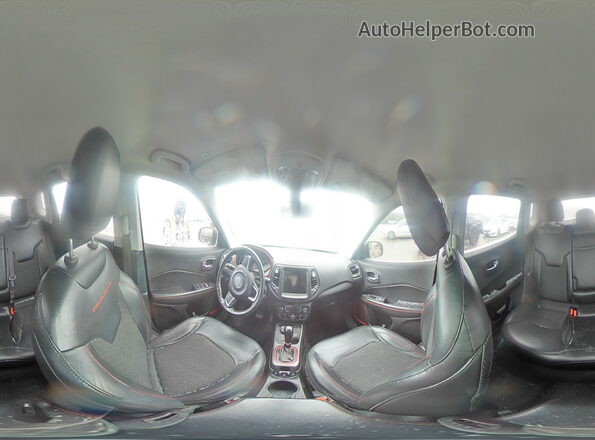 3C4NJDDB4KT617882 2019 JEEP COMPASS Серебряный Вид наклейки с VIN-кодом