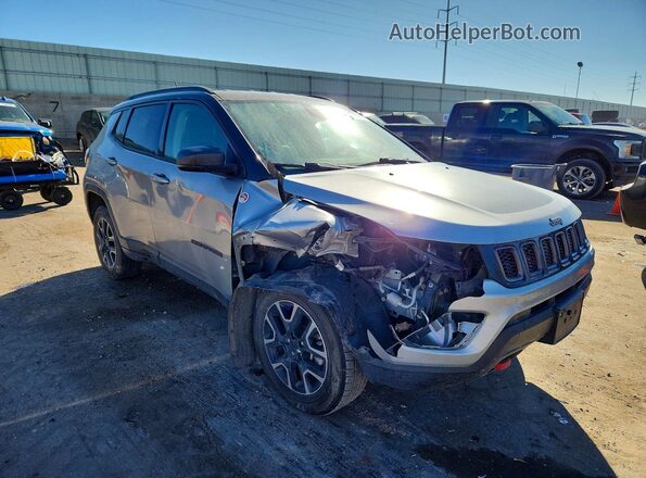 3C4NJDDB5KT627904 2019 JEEP COMPASS Серый Передняя правая четверть