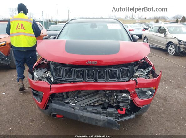 3C4NJDDB7LT203626 2020 JEEP COMPASS Красный Вид щитка приборов