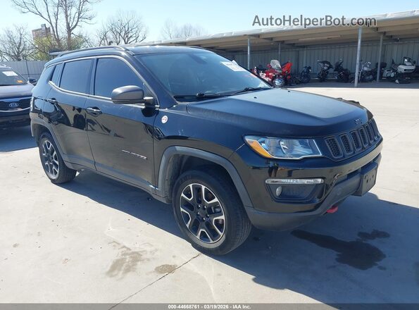 3C4NJDDB9LT170497 2020 JEEP COMPASS Черный Передняя правая четверть