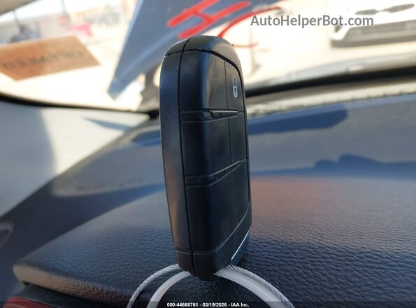 3C4NJDDB9LT170497 2020 JEEP COMPASS Черный Вид панели приборов