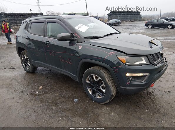 3C4NJDDBXJT270072 2018 JEEP COMPASS Черный Передняя правая четверть