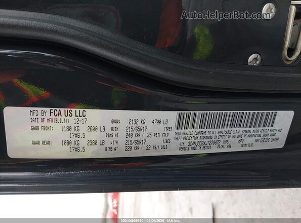 3C4NJDDBXJT270072 2018 JEEP COMPASS Черный Вид подкапотного пространства