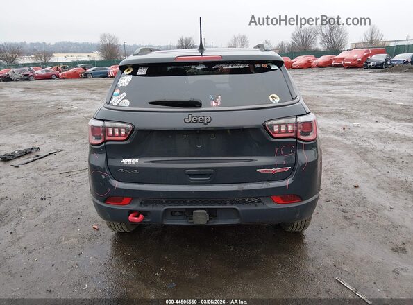 3C4NJDDBXJT270072 2018 JEEP COMPASS Черный 