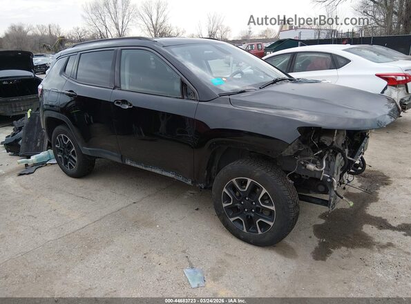 3C4NJDDBXKT602027 2019 JEEP COMPASS Черный Передняя правая четверть
