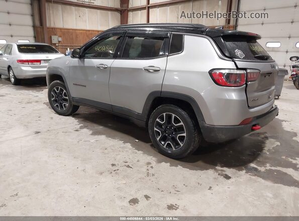 3C4NJDDBXKT752512 2019 JEEP COMPASS Gray Rear left