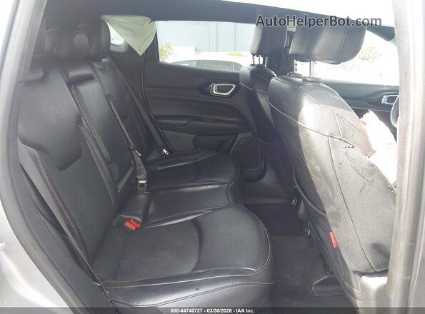 3C4NJDDN2PT566772 2023 JEEP COMPASS Серебряный Вид наклейки с VIN-кодом