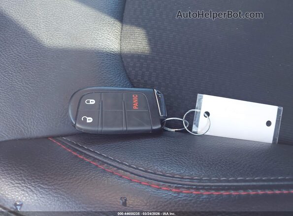 3C4NJDDN8PT545828 2023 JEEP COMPASS Синий Вид панели приборов