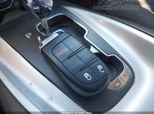 3C4PDCAB1LT243571 2020 DODGE JOURNEY Серебряный Вид панели приборов