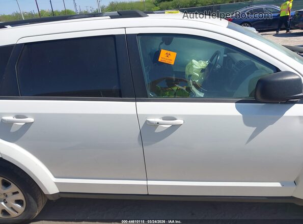 3C4PDCAB7LT269270 2020 DODGE JOURNEY White Widok wnętrza z tyłu