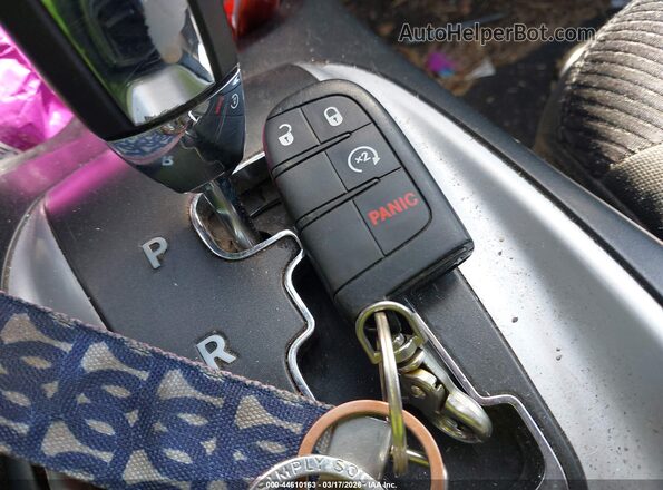 3C4PDCAB9KT864684 2019 DODGE JOURNEY Red Вид панелі приладів