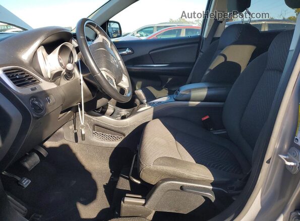 3C4PDCBB1KT846047 2019 DODGE JOURNEY Silver Front interior view