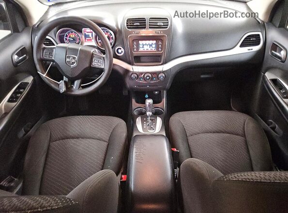 3C4PDCBBXKT773633 2019 DODGE JOURNEY Silver Вид панелі приладів