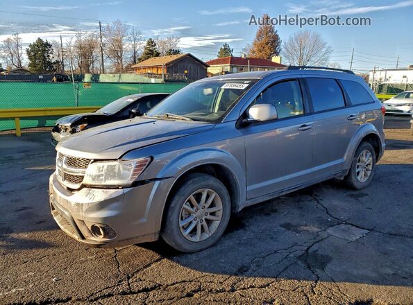 3C4PDCBG5HT503942 2017 DODGE JOURNEY Silver Vista tres cuartos delantera izquierda