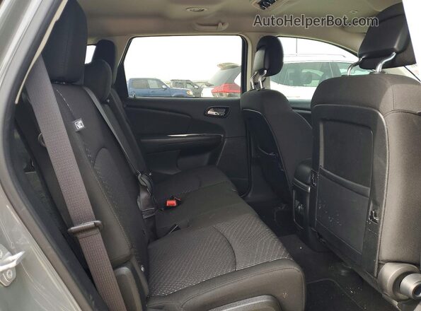 3C4PDCBG7KT774279 2019 DODGE JOURNEY Gray Rear seats view