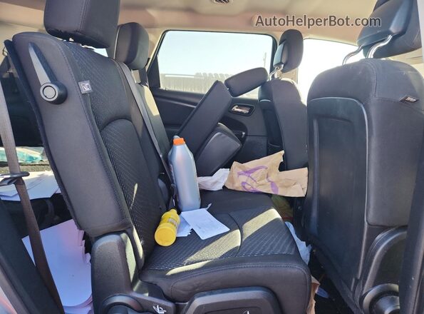 3C4PDCBG8HT571538 2017 DODGE JOURNEY Gray Вид задньої частини салону