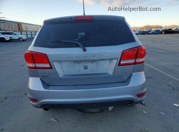 3C4PDCEG5JT363067 2018 DODGE JOURNEY Серебряный Вид сзади