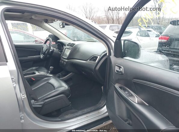 3C4PDCGB6LT265539 2020 DODGE JOURNEY Серый Вид салона спереди