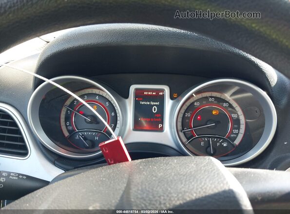3C4PDDBG4KT765240 2019 DODGE JOURNEY Gray Widok tylnych siedzeń