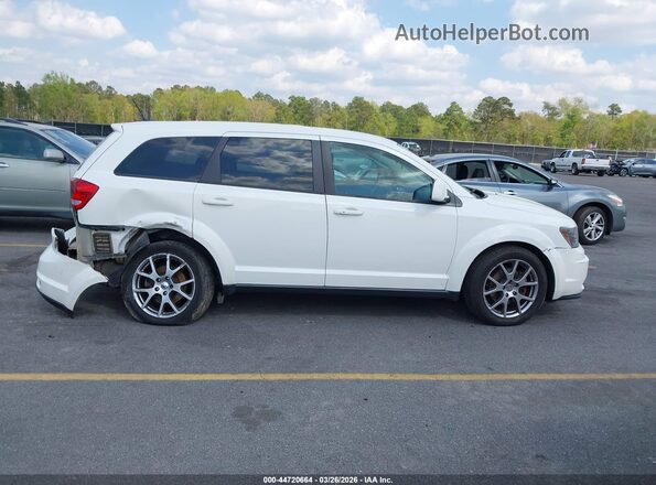 3C4PDDEG7HT565036 2017 DODGE JOURNEY White Вид задньої частини салону