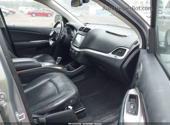 3C4PDDEG8KT738778 2019 DODGE JOURNEY Gray Вид салону спереду