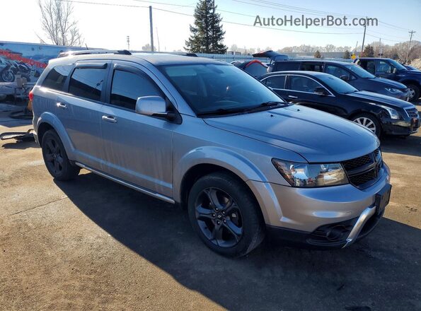 3C4PDDGG1JT386574 2018 DODGE JOURNEY Серебряный Передняя правая четверть