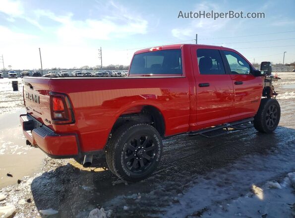 3C63R5DL0TG178566 2026 RAM 2500 Красный Задняя правая четверть