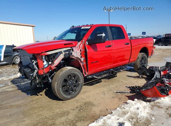 3C63R5DL0TG178566 2026 RAM 2500 Красный Передняя левая четверть