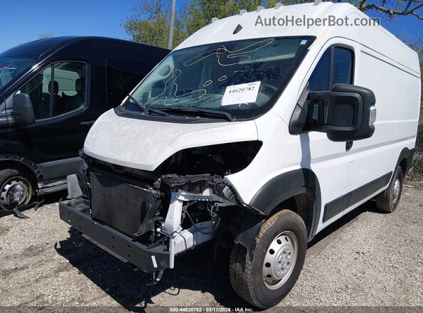 3C6LRVBG4PE522018 2023 RAM PROMASTER 1500 Белый Вид задней части салона