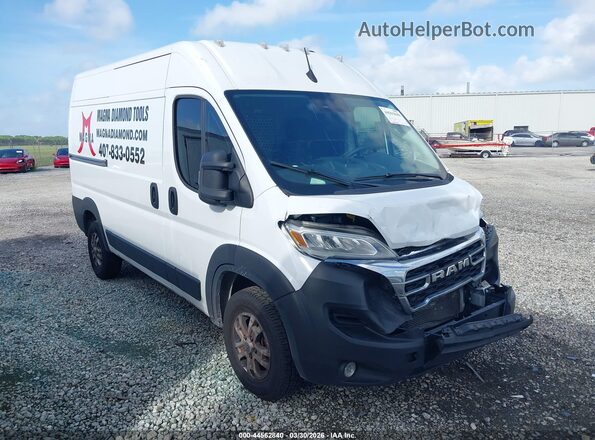 3C6LRVBG9RE112284 2024 RAM PROMASTER 1500 Белый Передняя правая четверть