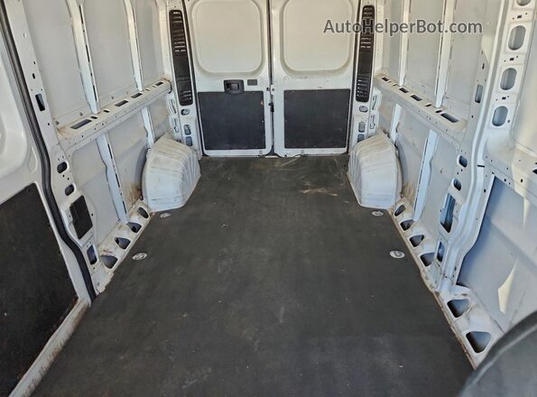 3C6LRVDG6SE521250 2025 RAM PROMASTER White Rear seats view
