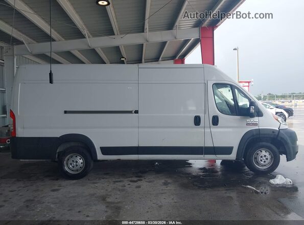 3C6MRVJG9ME529029 2021 RAM PROMASTER 3500 Белый Вид задней части салона