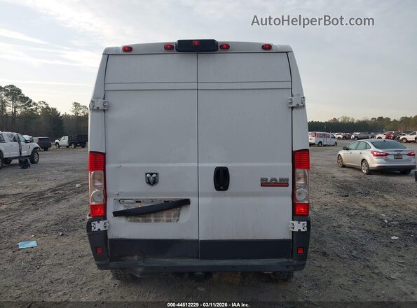3C6TRVCG2JE117474 2018 RAM PROMASTER 2500 Белый 