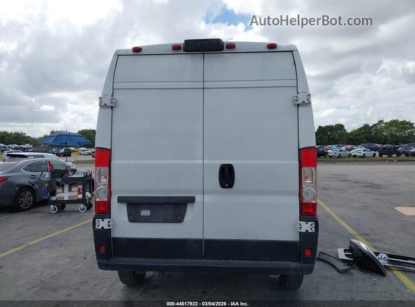 3C6TRVCG9JE113017 2018 RAM PROMASTER 2500 Белый 